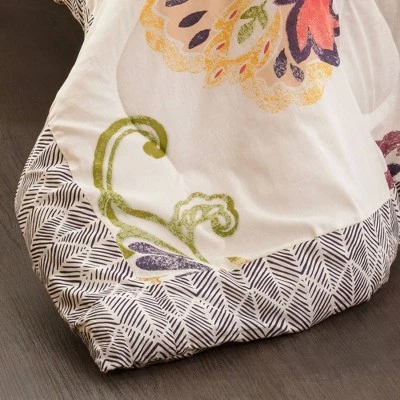 Aster Quilted Comforter Set - 5 Piece Lush Décor® 3 Aster Quilted Comforter Set - 5 Piece Lush Décor® - Image 3