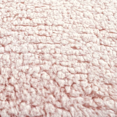 20"x20" Oversize Cozy Soft Reversible Faux Shearling Family-Friendly Square Pillow Cover - Lush Décor 4 20"x20" Oversize Cozy Soft Reversible Faux Shearling Family-Friendly Square Pillow Cover - Lush Décor - Image 4