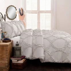 Avon Comforter Set - Lush Décor -Beautiful House GUEST 10a9d6df d0ec 4c5e aa52 9e31c04bcfe2