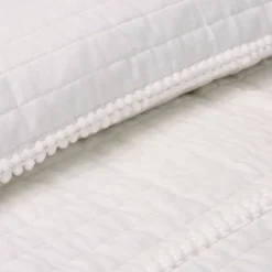 White Pom Pom Stripe Quilt Set - Lush Décor -Beautiful House GUEST 11fe92ee 5697 4d4b 8ec4 9ea248a12cb6