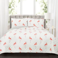 Coral Kelly Flamingo Quilt Set - Lush Décor -Beautiful House GUEST 20d83d2a fb9c 4e70 9499 54f3b169c264