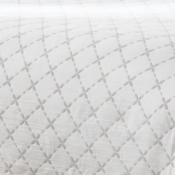 Lush Décor Diamond Leaf Jacquard Reversible Matelasse Coverlet -Beautiful House GUEST 2124c5b8 fe9d 4b4d a0ad 63fed5dd83df