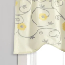 42"x18" Royal Garden Window Valance Yellow - Lush Décor -Beautiful House GUEST 31f3fbc3 4c9c 4389 8352 01a8f1c00d68
