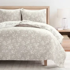 Lush Décor 3pc Floral Jacquard Reversible Soft Matelasse Quilt Set Neutral -Beautiful House GUEST 4977ee72 762a 41a4 80d7 af2b702b953a