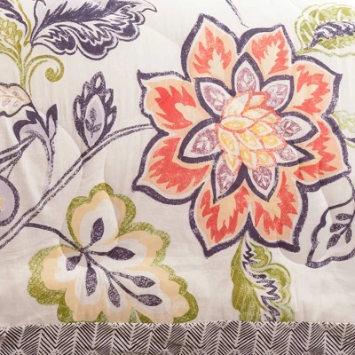 Aster Quilted Comforter Set - 5 Piece Lush Décor® 2 Aster Quilted Comforter Set - 5 Piece Lush Décor® - Image 2