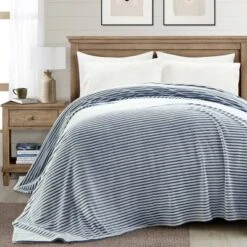 92"x120" Oversized Super Cozy Ultra Soft Ribbed Faux Fur Throw Blanket - Lush Décor -Beautiful House GUEST 78861b50 20b6 46b0 a498 a18f7fcb1f38