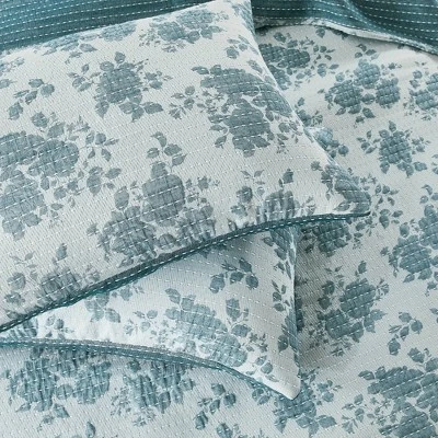 Lush Décor Rose Garden Pick Stitch Jacquard Matelasse Coverlet Blue 8 Lush Décor Rose Garden Pick Stitch Jacquard Matelasse Coverlet Blue - Image 8