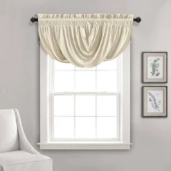 18"x42" Lucia Window Valance - Lush Décor -Beautiful House GUEST a1034607 ecb1 4717 ba20 de48feddc981