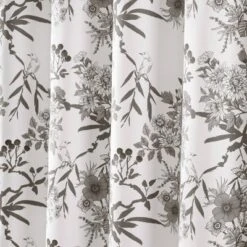 Botanical Garden Shower Curtain - Lush Décor -Beautiful House GUEST a1172c60 469c 4336 8111 e9e95fe7b4e1