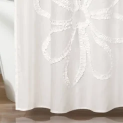 Single Ruffle Flower Shower Curtain - Lush Décor -Beautiful House GUEST aa0d3864 5504 470e b241 2627d48233a2