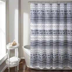 Hygge Geo Shower Curtain - Lush Décor -Beautiful House GUEST c7bb002f 9d18 4527 9978 05672505402e