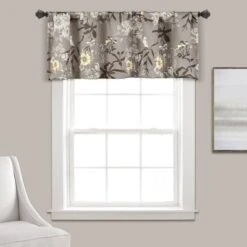 18"x52" Botanical Garden Light Filtering Window Valance - Lush Décor -Beautiful House GUEST d3b6652c 4aae 4560 9a5a e6622dade038