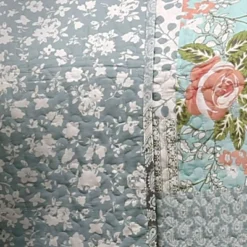 Blue Roesser Quilt Set - Lush Décor -Beautiful House GUEST debb8e8e 2a45 4072 8913 65ee0efeb84a