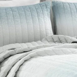 3pc Crinkle Ombre Quilt Set - Lush Décor