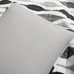 3pc Mid Century Geo Quilt Set - Lush Décor 10 3pc Mid Century Geo Quilt Set - Lush Décor -Beautiful House GUEST f50c758d 63e8 4130 a547 515f3a981f61