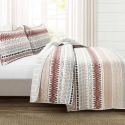 Southwest Stripe Quilt & Sham Set Red/Neutral - Lush Décor